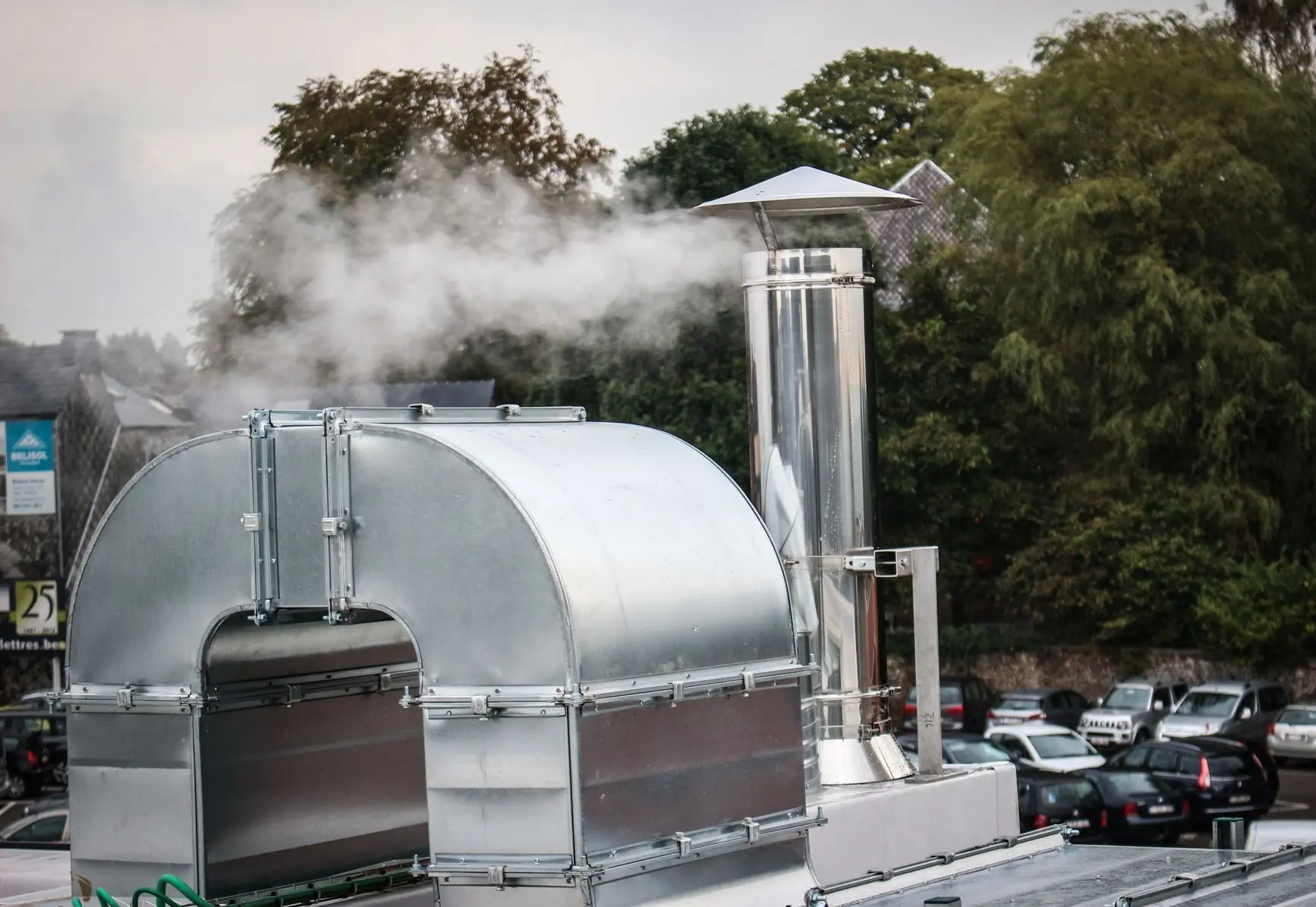 Installation technique de production de chaleur pour un bâtiment professionnel